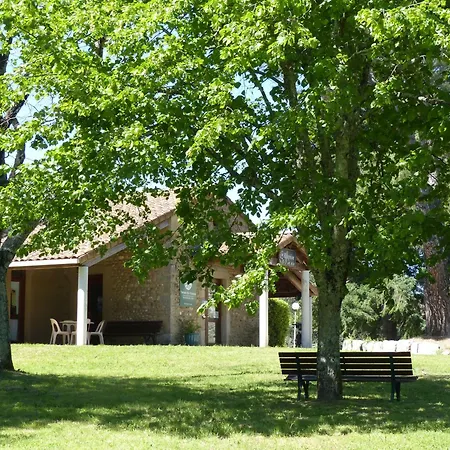 Terres De France - Le Domaine Des Vans Vakantiepark 3*