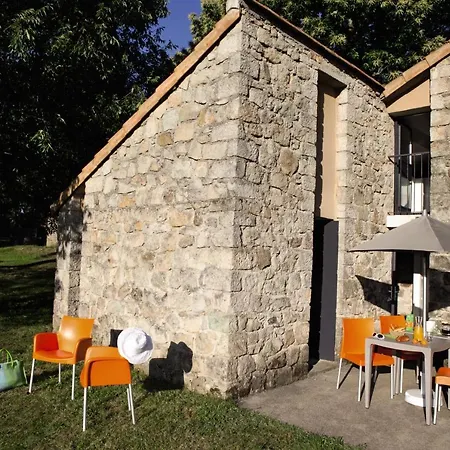 Vakantiepark Terres De France - Le Domaine Des Vans